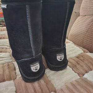 BearPaw Black Winter Boots